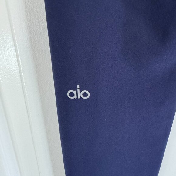 Alo High-Waist Airlift Legging - Picture 8 of 8